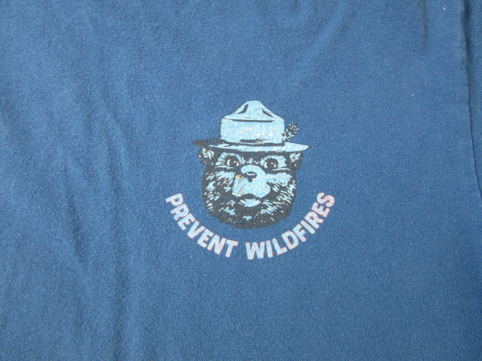 Filson Smokey the Bear T Shirt Front & Back / Made in USA Men's Sz L gallery