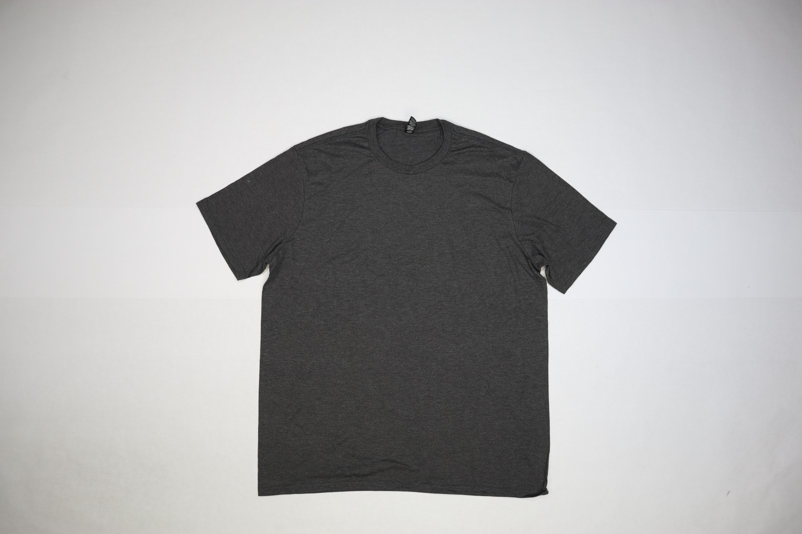 Lot of 3 District Mens Dark Gray Short Sleeve Perfect Tri Blank Tee T-Shirts 4XL gallery