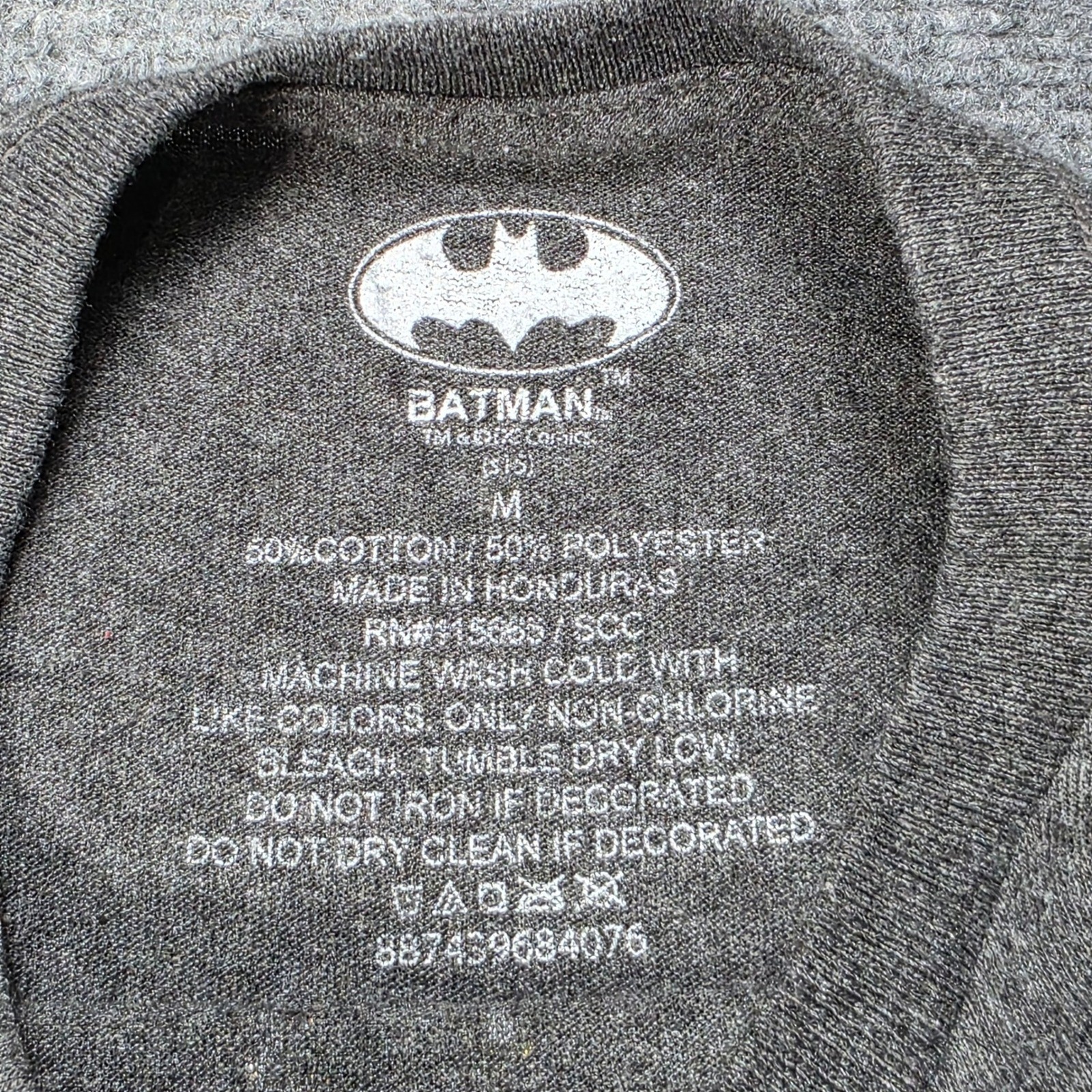 Men's Medium Batman Gotham City Word Art Graphic T-Shirt Gray Yellow Typographic gallery