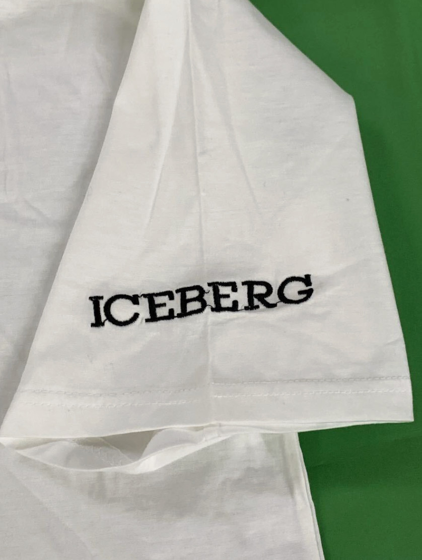 Iceberg HISTORY Vintage GOOFY White T-Shirt Men's Unused with Tag From Japan gallery