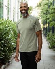 ScotteVest TEC TShirt Travel Mens M Green Performance Zip Pockets Bamboo/Cotton