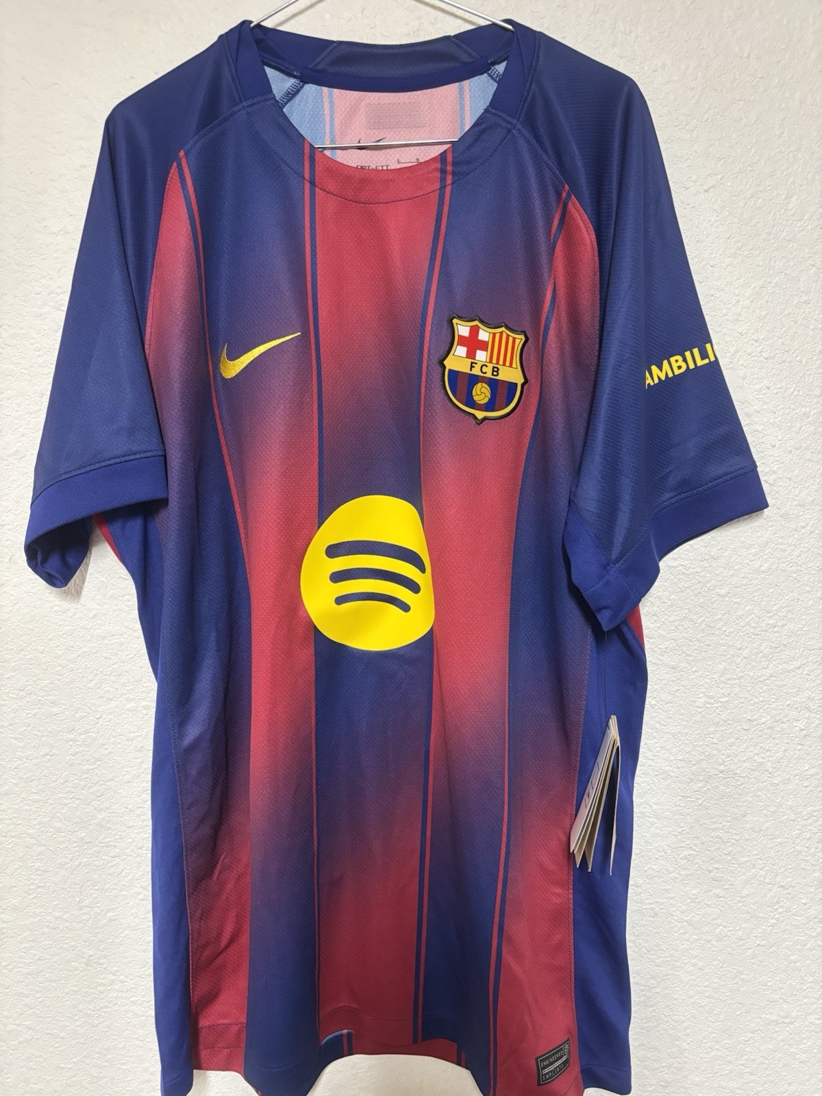 Nike FC Barcelona 2025/26 Home Dri-Fit Football Stadium Jersey HJ4590-456 Sz L gallery