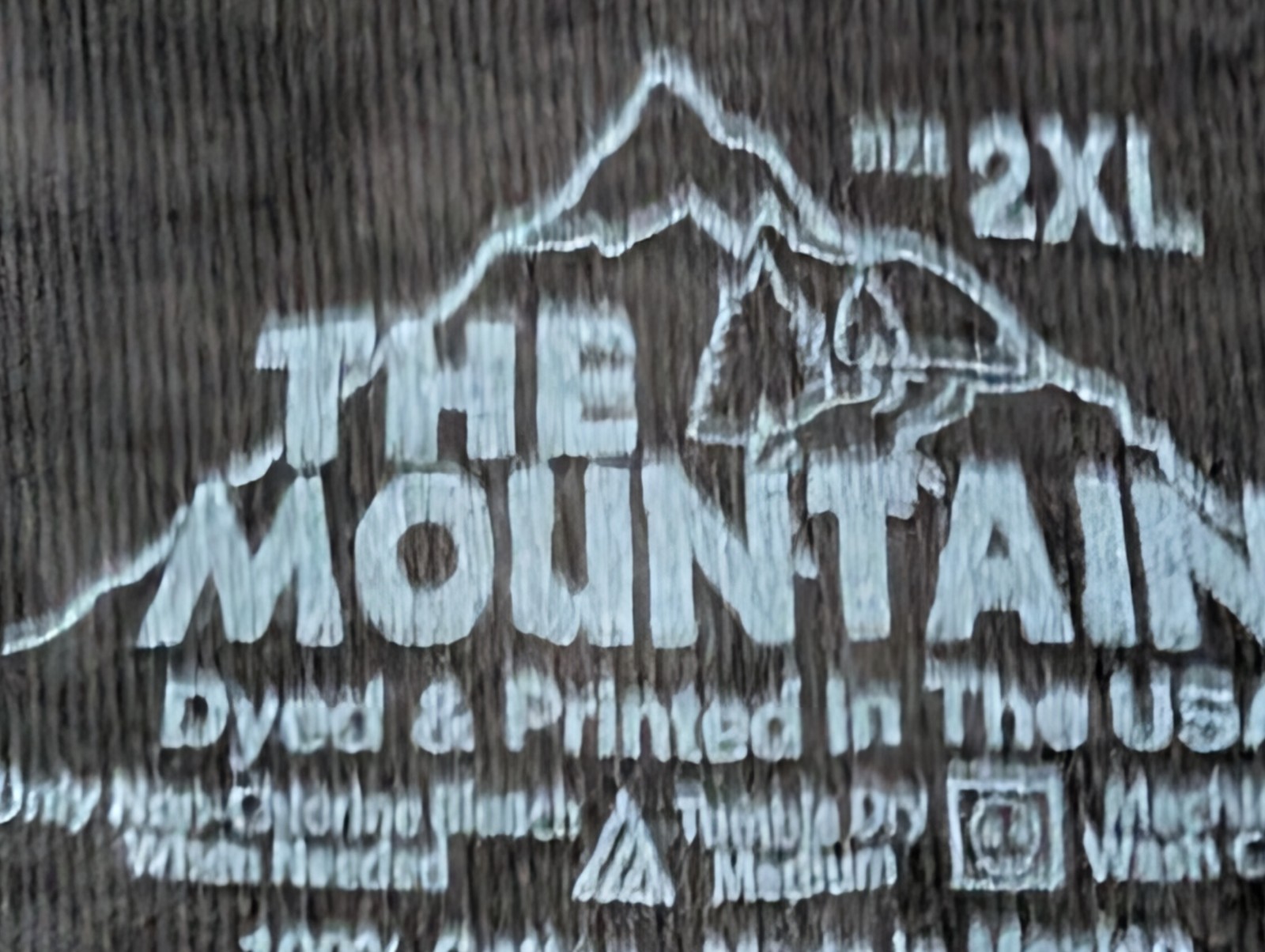 The Mountain Men's T-shirt Black The Mt. Traid Wolves Retired Logo 2XL 1755 NWOT gallery