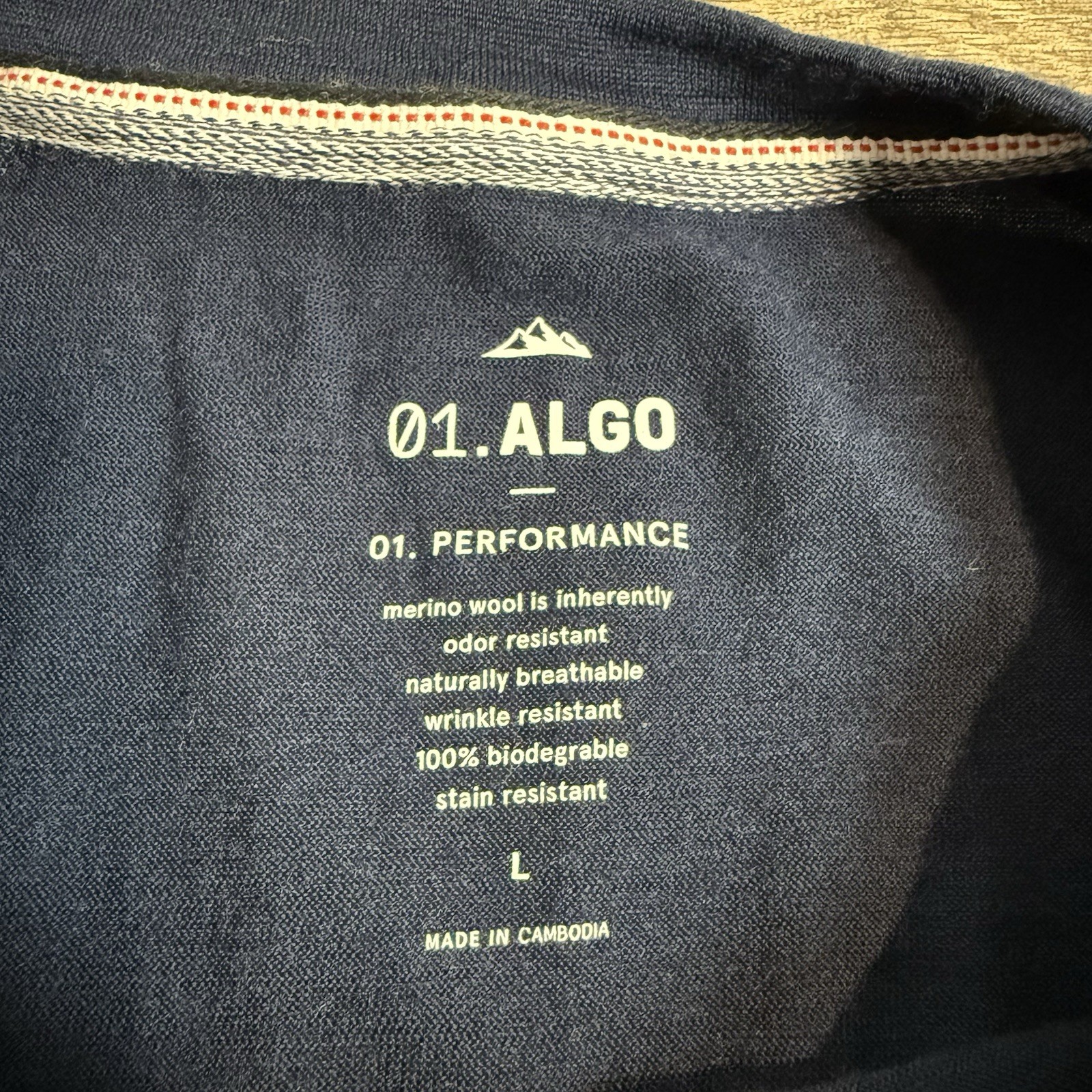 01.Algo Mens 100% Merino Wool Henley Shirt Size Large Performance *READ* B14 gallery