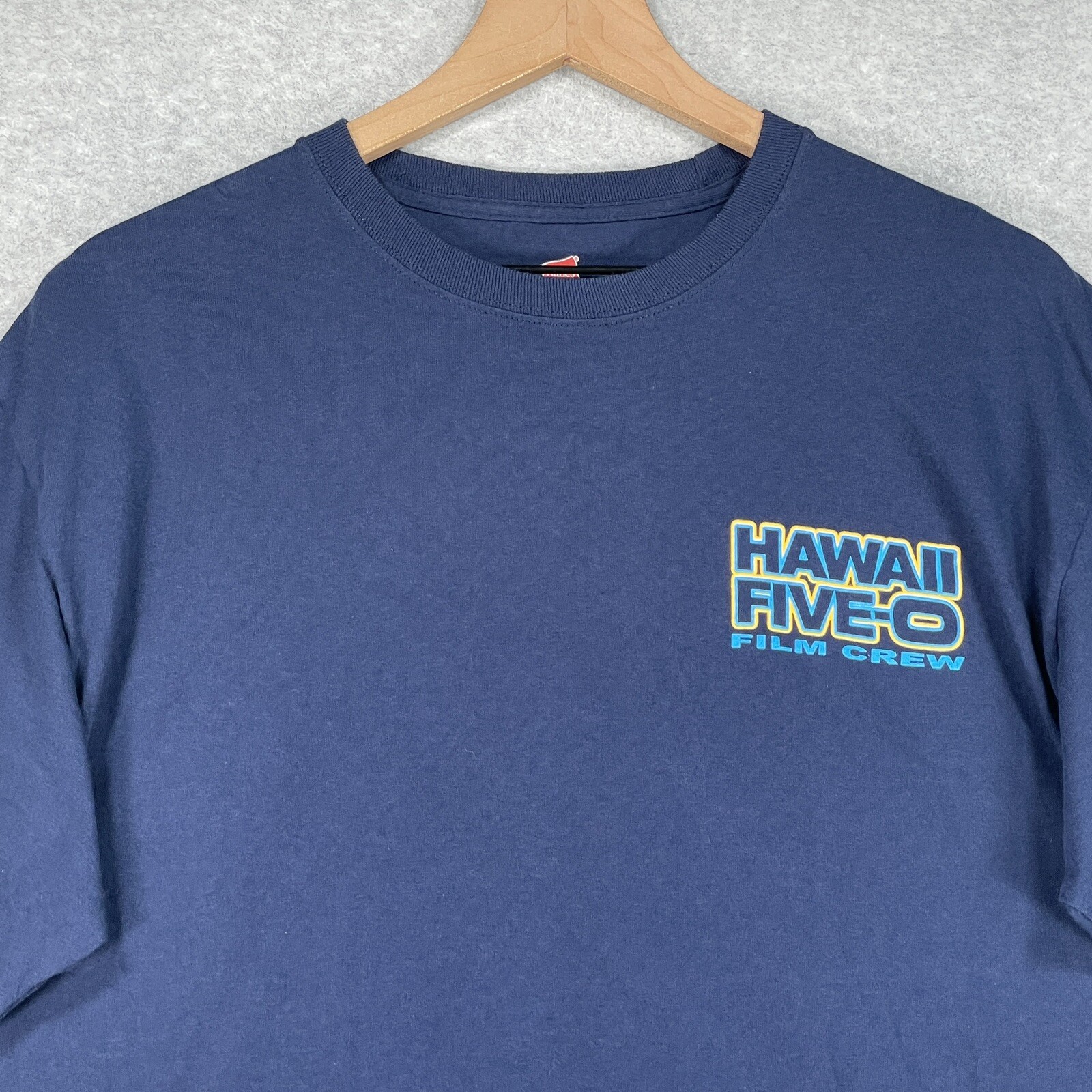 Hawaii Five O Shirt Mens L Blue Film Crew Short Sleeve Crew Neck Beach gallery