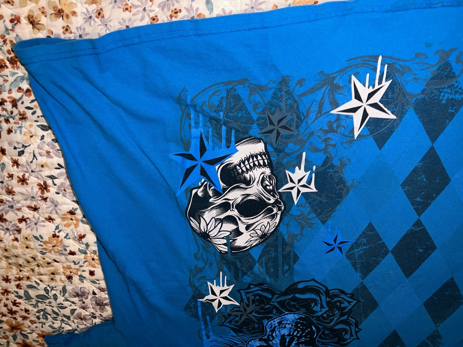 Y2K Big Skulls T-Shirt Size 2XL ?? Blue Argyle Stars See Pics No Tag gallery
