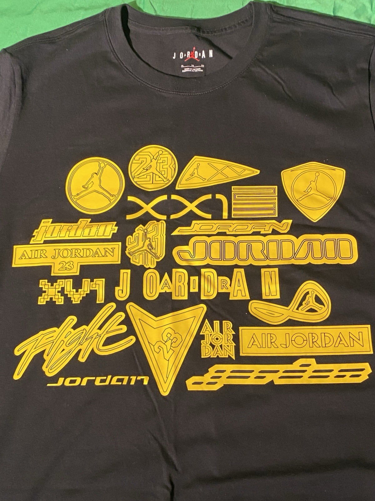 Air Jordan T-Shirt Men’s Black Yellow Graphic Tee Jumpman Nike Basketball Shirt gallery