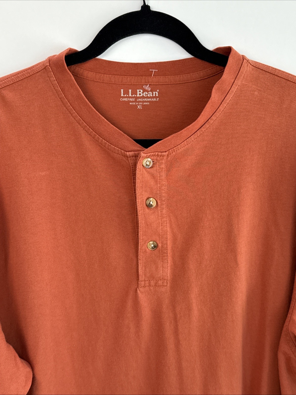 LL BEAN Carefree Unshrinkable Henley Shirt Pullover Rust Clay Mens Size XL gallery