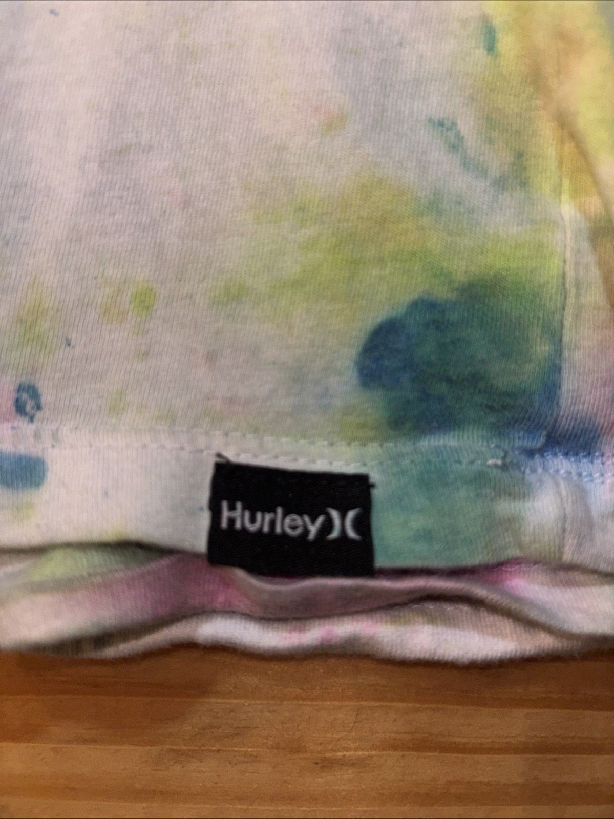 Hurley Tye-dye Unisex Size Medium T-Shirt. 100% Cotton. Fits True To Size gallery