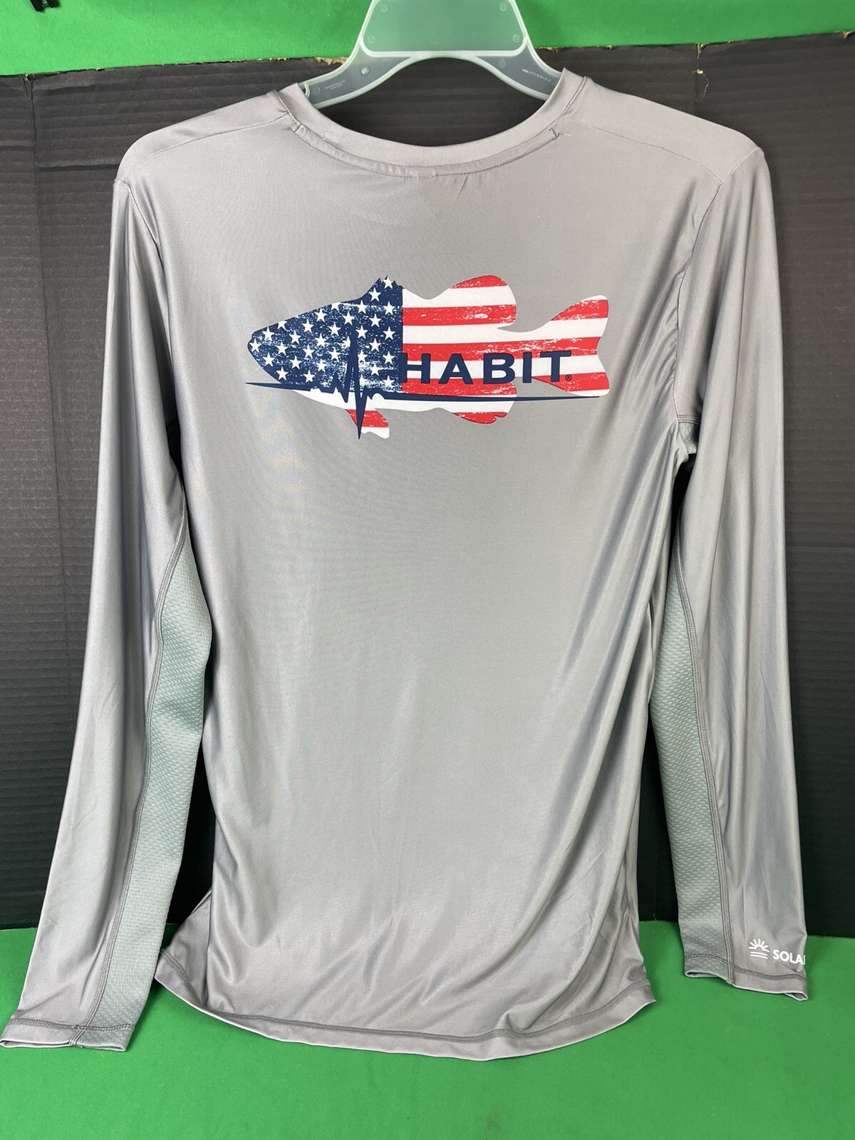 Habit Men's Mathew Falls Long Sleeve Quick Dry Performance Tees Size M gallery