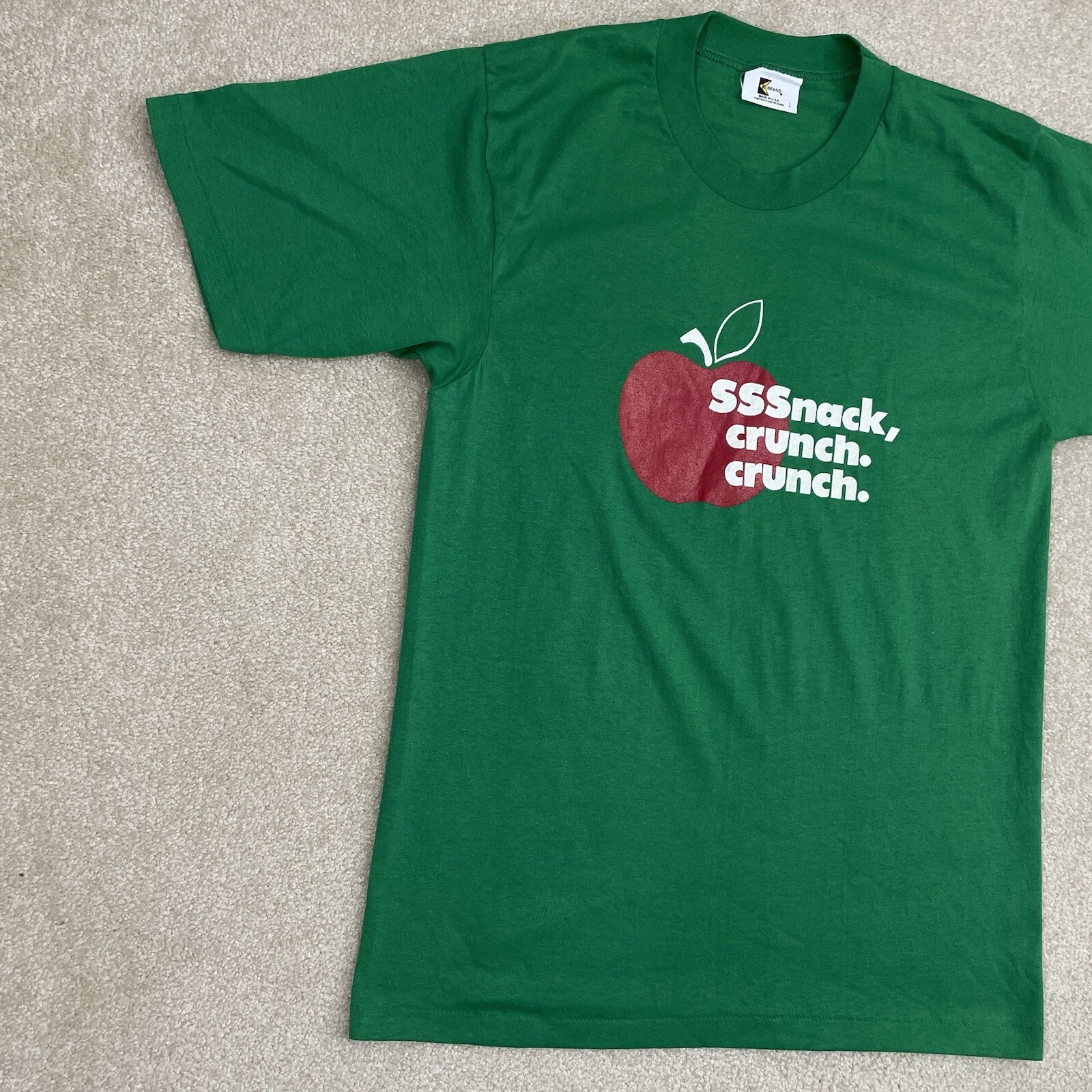EUC! Vintage 80s Apple Green T Shirt Adult Mens S/M Fit 50/50 Graphic K-Brand gallery