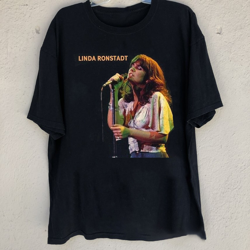 Vtg Linda Ronstadt In Concert Black Color All Size Shirt KK322 gallery