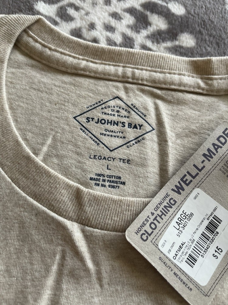 St Johns Bay Legacy Tee Shirt Large Beige Men’s 100% Cotton Casual NWT.