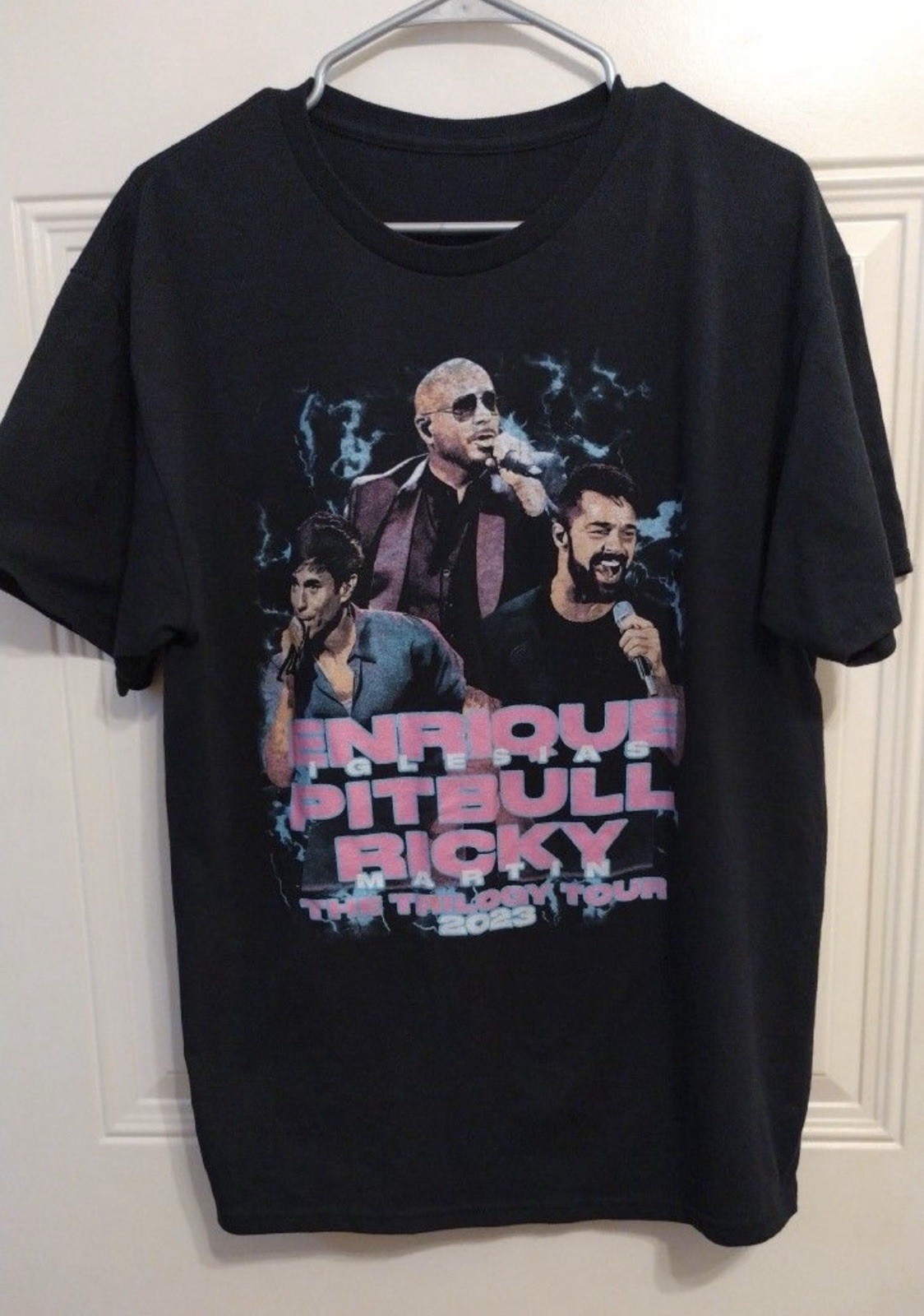 Ricky Martin Pitbull Enrique Iglesias Trilogy Tour Shirt Large 2023 Concert BG3 gallery