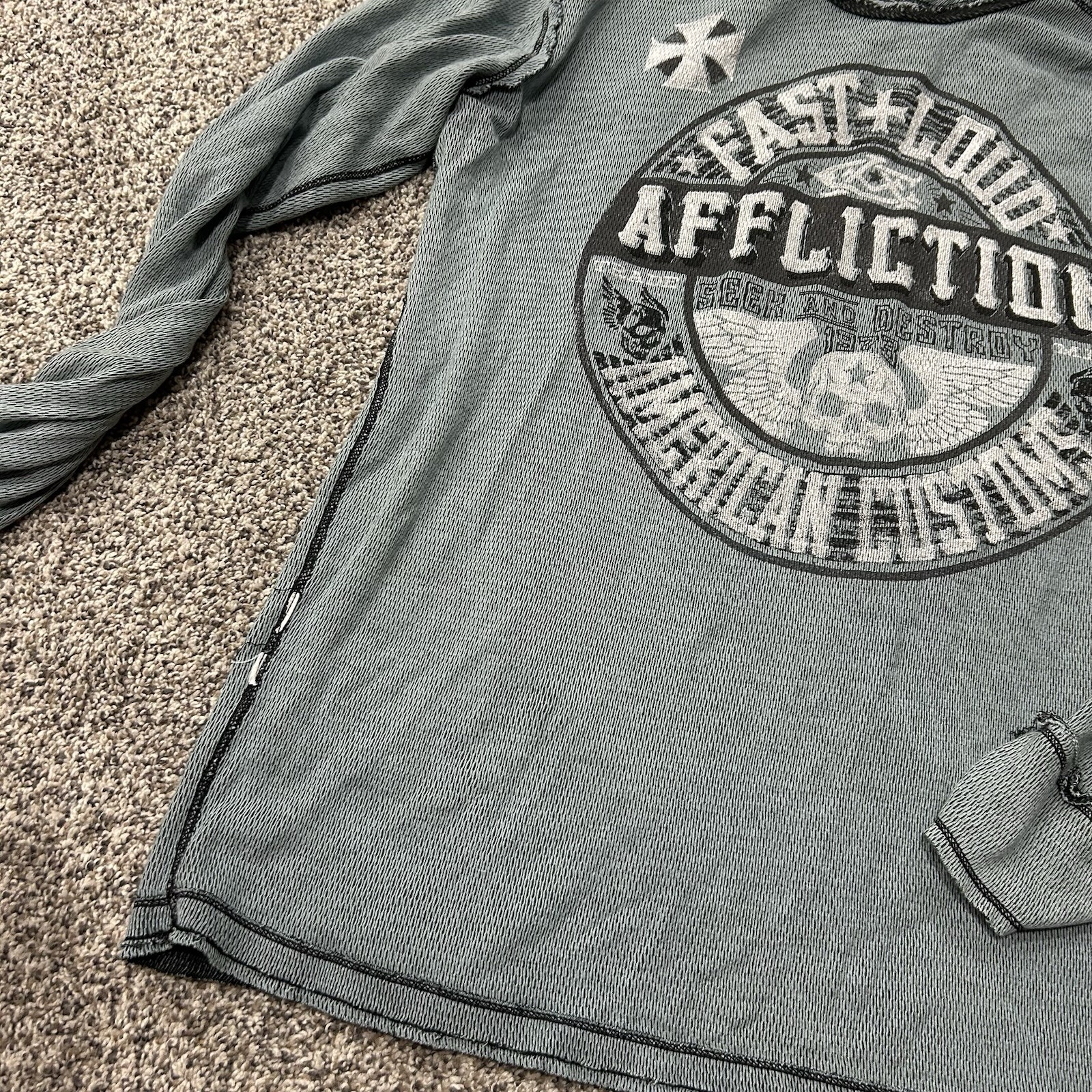 VTG Affliction Reversible Thermal | Winged Eagle & Cross | Y2K Grunge | Size XXL gallery