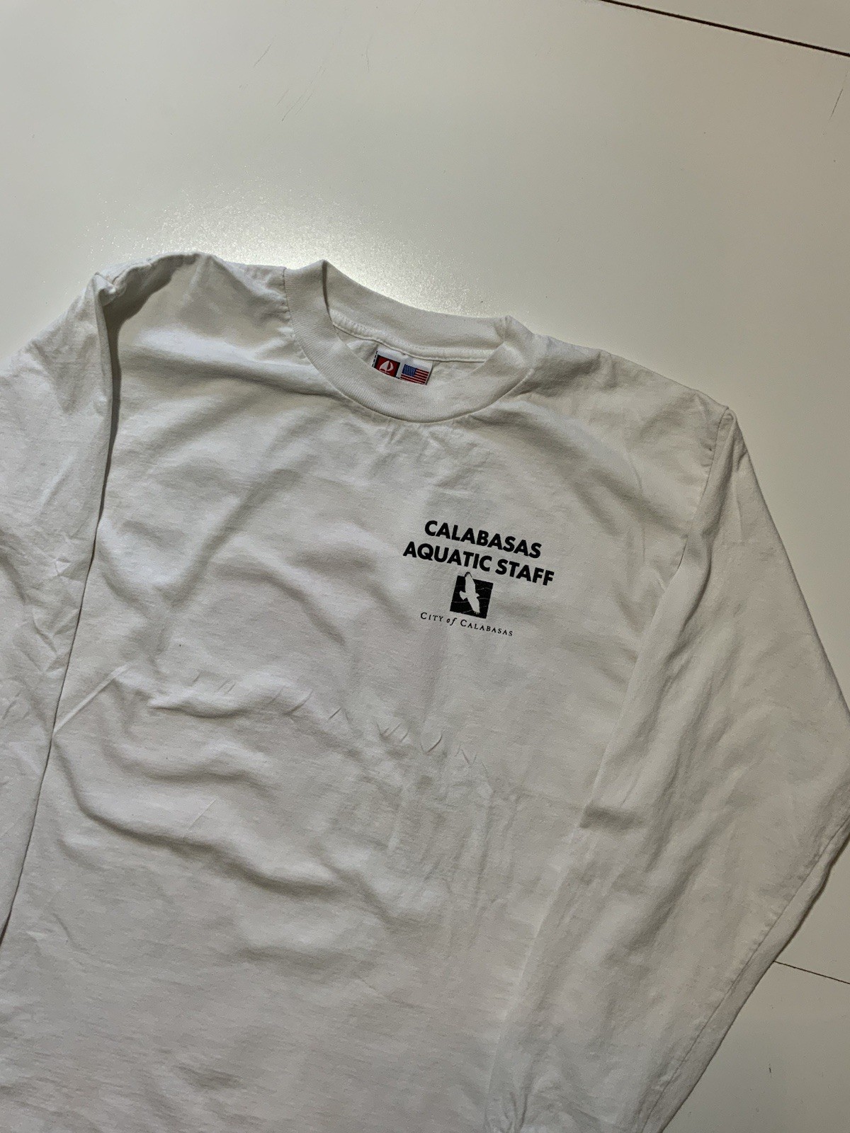 Calabasas Aquatic Staff City Lifeguard Swimming White Graphic L/S T-Shirt Sz. M gallery