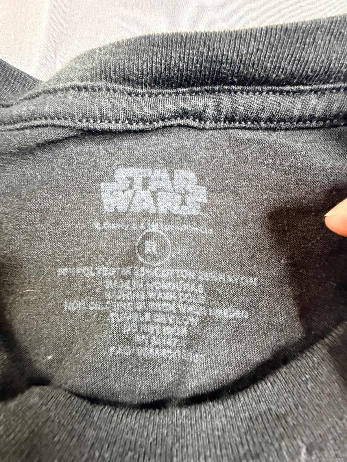 Star Wars Solo Movie Shirt Men's Medium M Dark Heather Grey Tri-Blend Logo Tee gallery