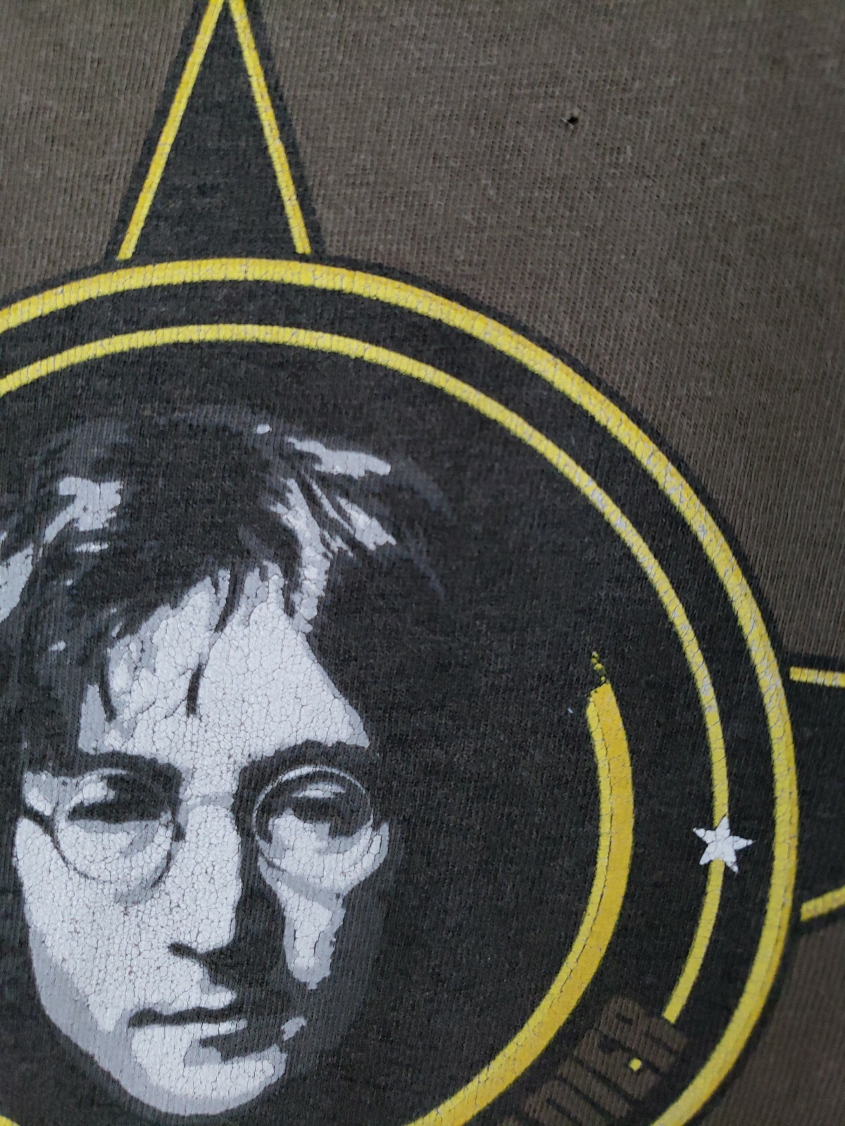 JOHN LENNON 2008 I Don't Want To Be A Soldier MEDIUM T-shirt The Beatles Imagine gallery