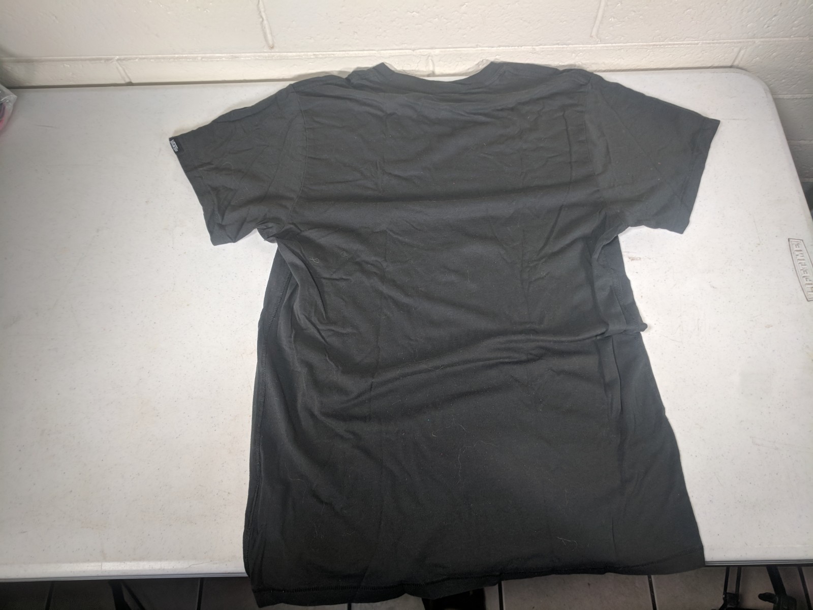 Vans t-shirt size is Small Vans Original Premium T-Shirts 50% cotton 50% poly gallery