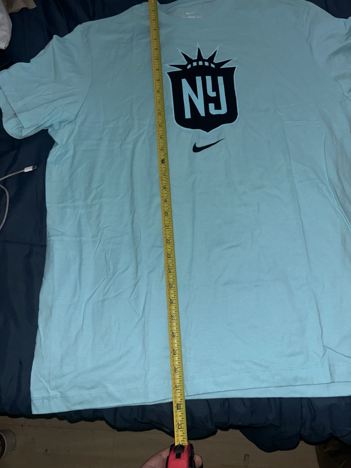 BNWOT Nike NY Men’s T Shirt Size Extra Large XL gallery