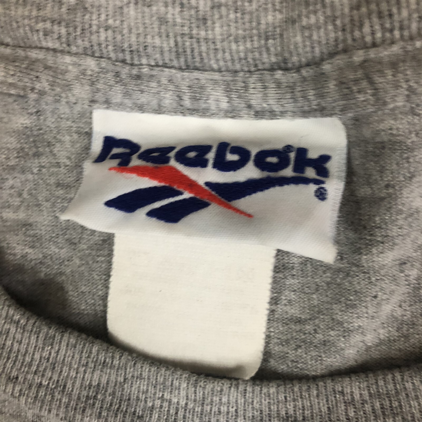 VTG Reebok Wrap Around Graphic T-Shirt Gray Adult XL 80s 90s gallery