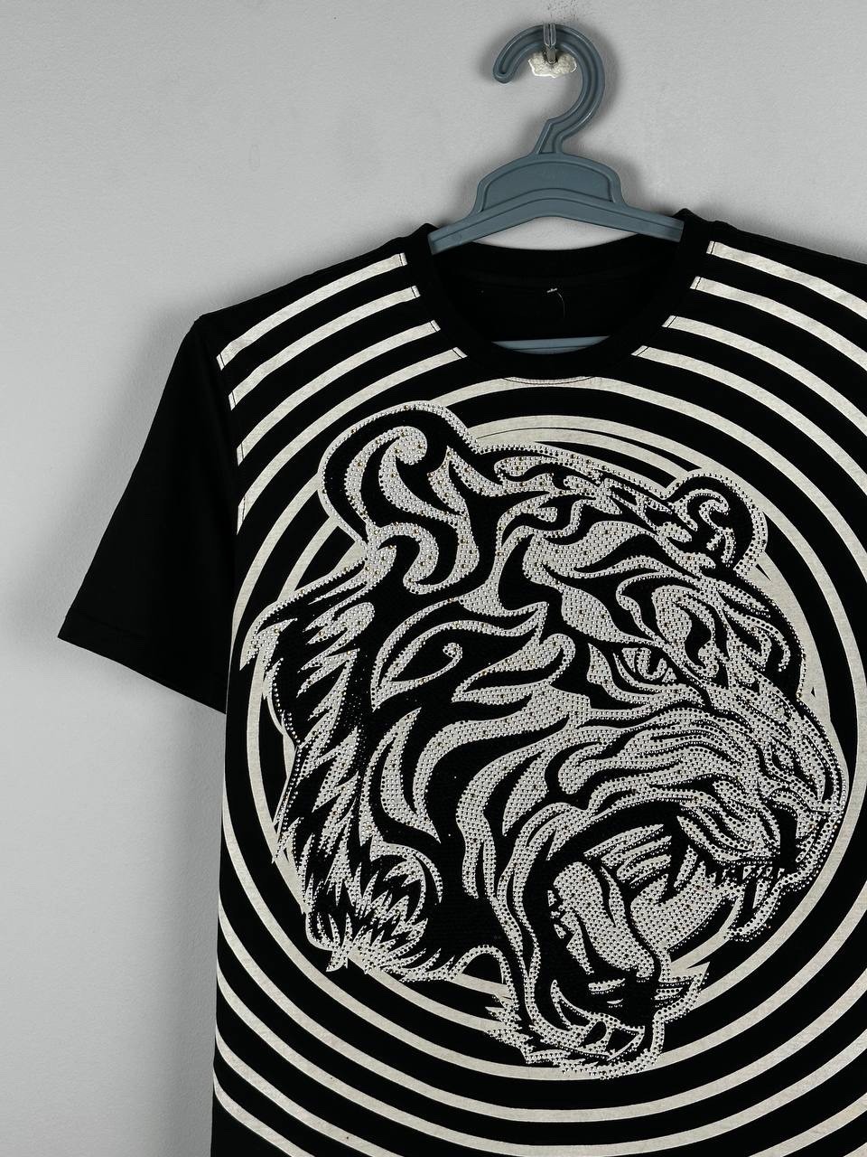 RARE Philipp Plein Rhinestone Skull Tiger Luxury T Shirt Size XL gallery
