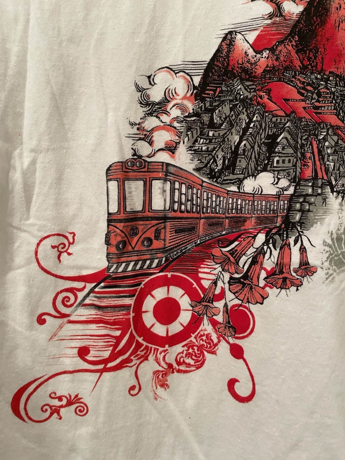 Peru Rail White Graphic Shirt Size XL Frutiger Metro Passenger Train Inca Empire gallery