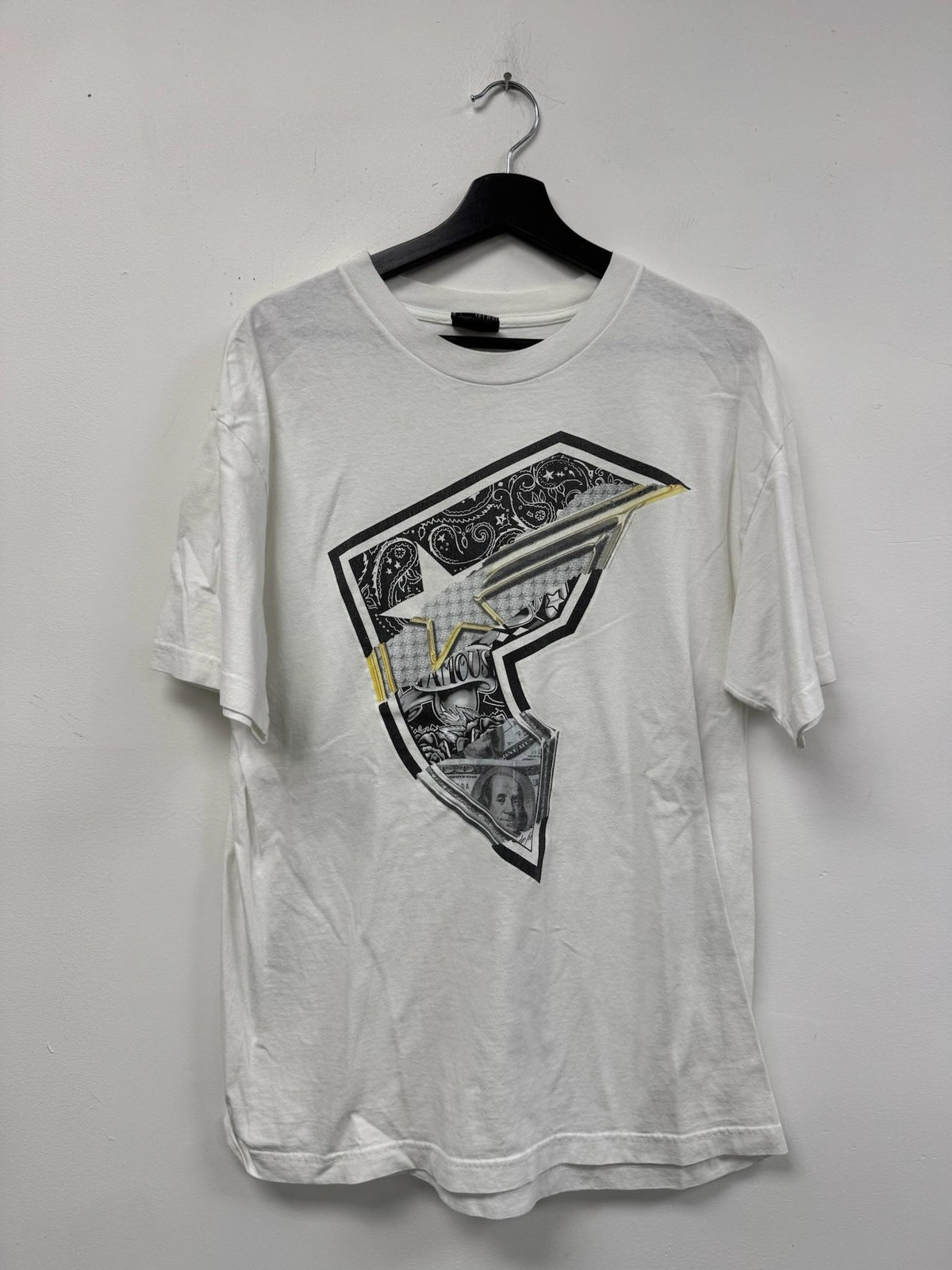 Vintage Famous Stars & Straps Shirt Mens Medium White Graphic Streetwear Y2K