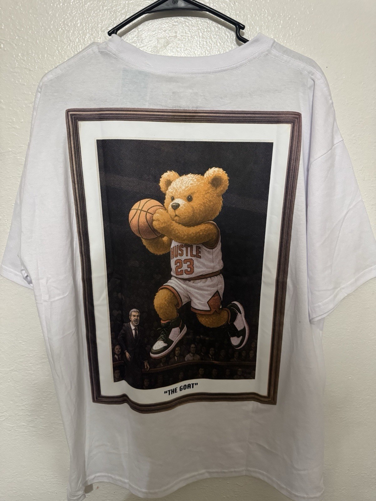 Jordan 23 & Phil Jackson Teddy Bear O.G. Hustle Legend Men’s T-Shirt Large gallery