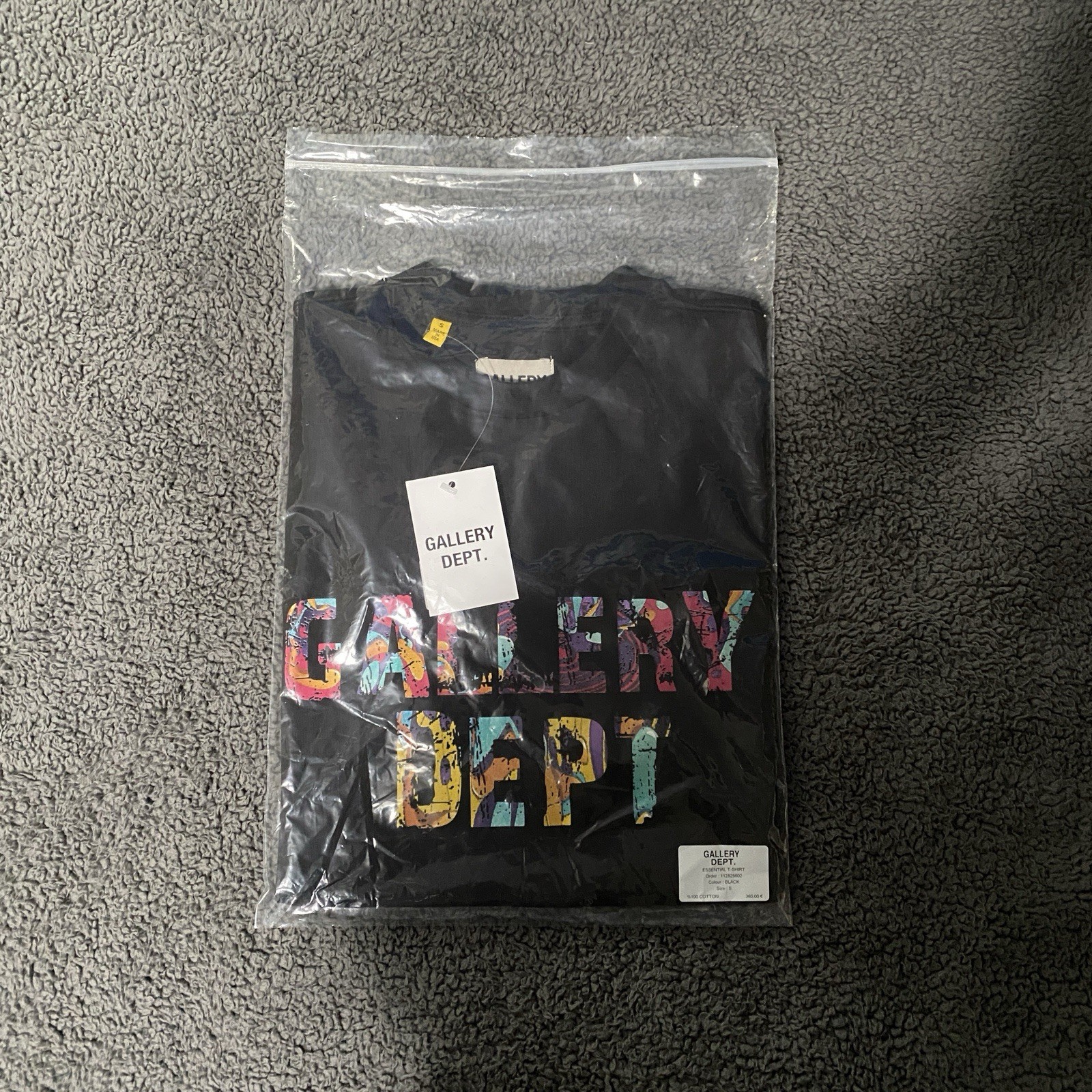Brand New Gallery Dept T-shirt Size-S Black(multi-coloured Design) gallery