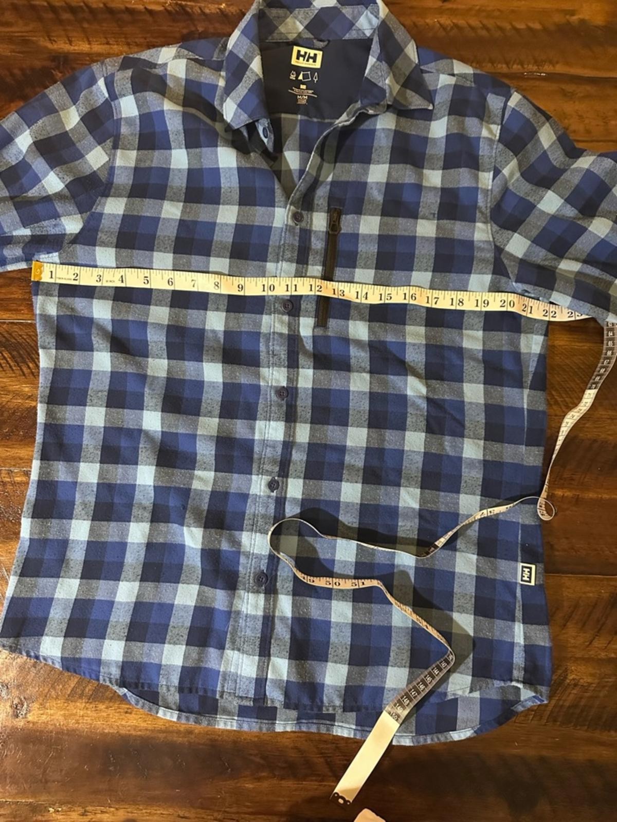 Helly Hansen Plaid Button Down Shirt Men M Blue Outdoor Hiking Flannel gallery