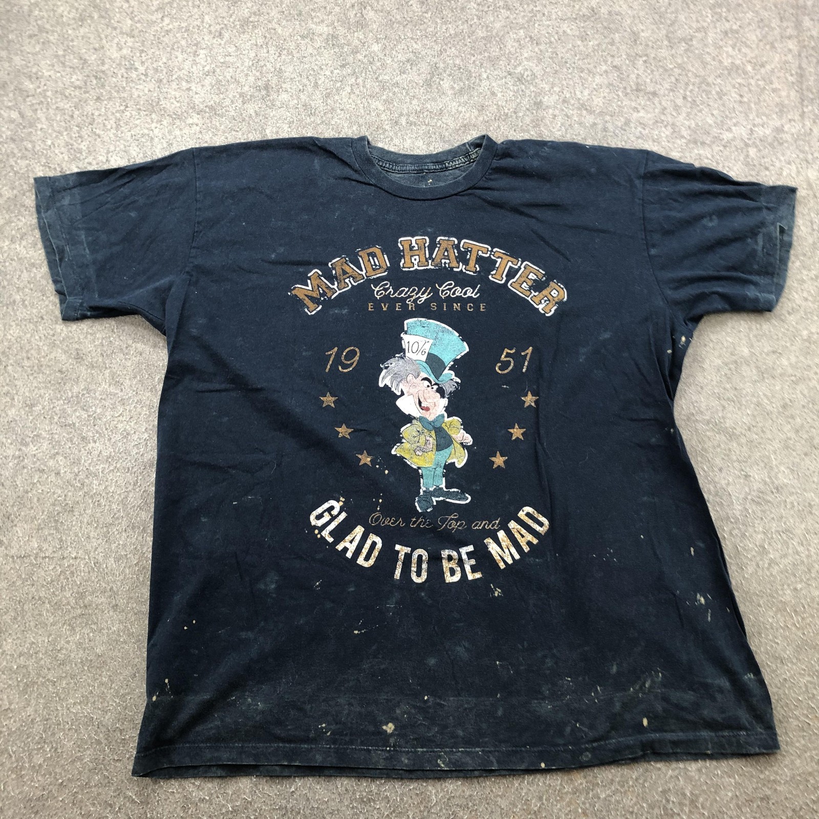 Disney Mad Hatter Shirt Mens XL Black Alice In Wonderland Graphic Tee gallery