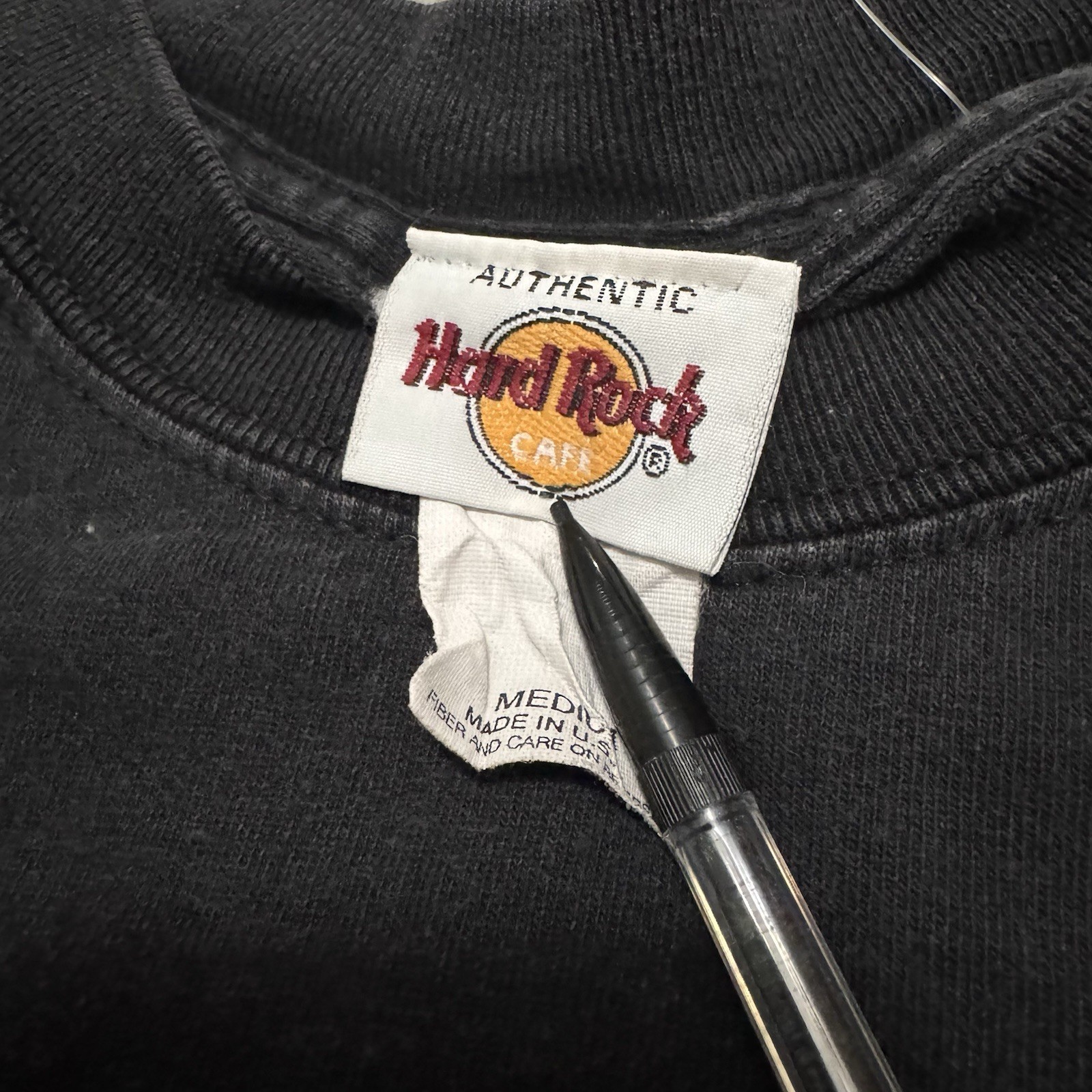 Vintage Hard Rock Cafe T Shirt Hollywood Ying Yang Dragon - M gallery