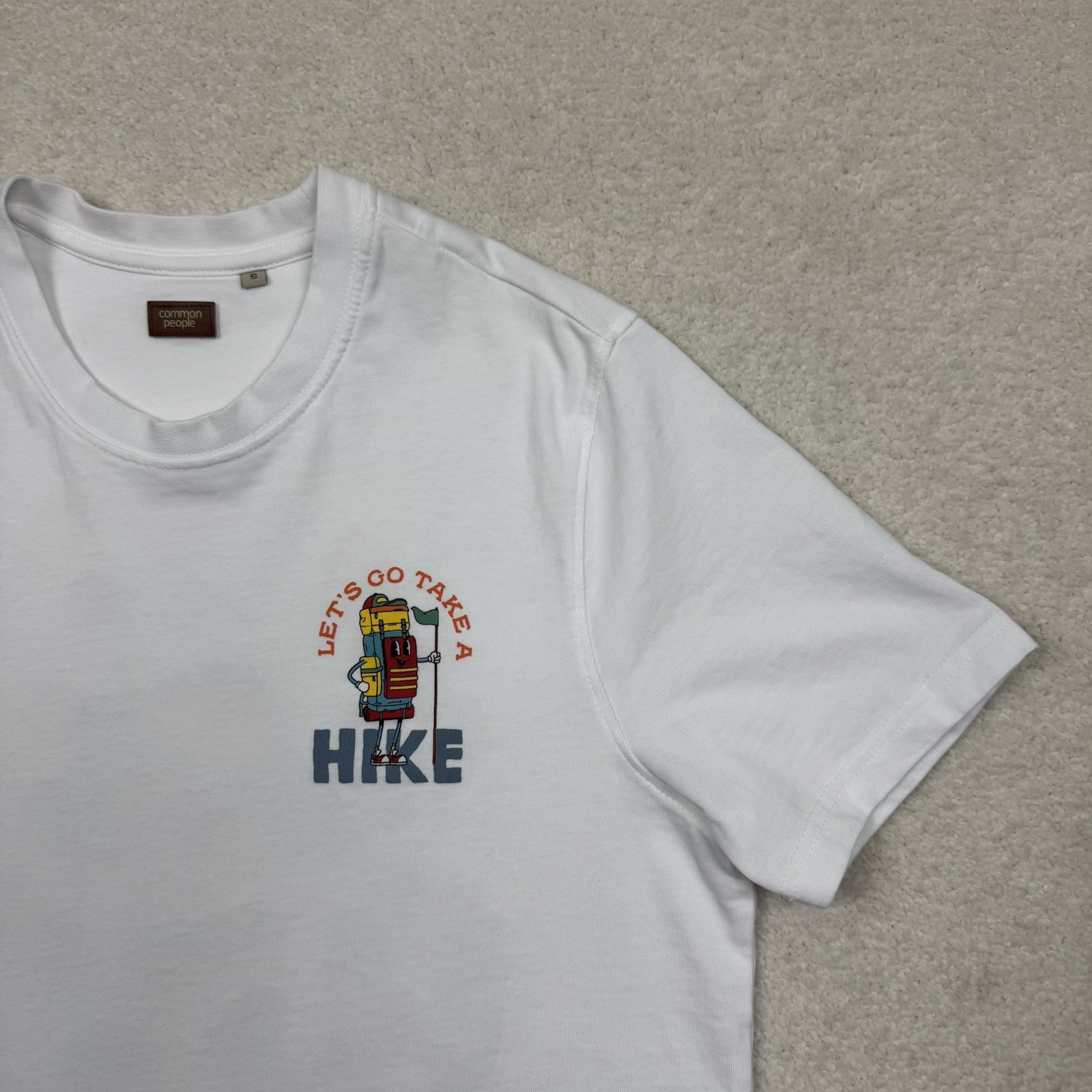 Common People Take a Hike Heavyweight Graphic Logo Tee Men’s S Crew Neck White gallery