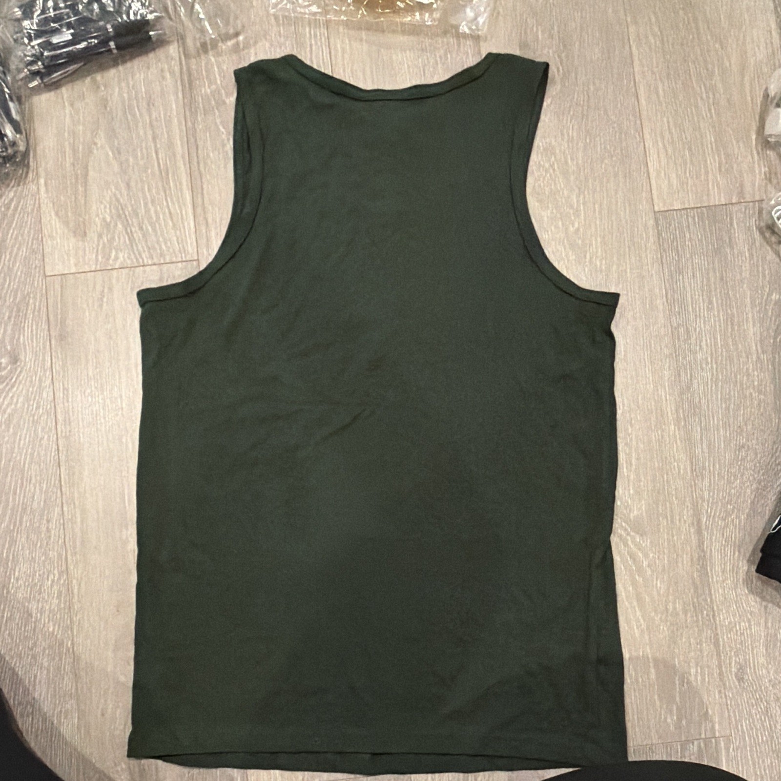 Gildan Heavy Cotton Men’s M Green Scoop Neck Sleeveless Jameson Logo Tank Top gallery