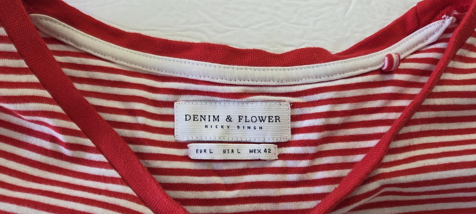 Denim & Flower Ricky Singh Men's Red & White Stripe Logo Striped T-Shirt Size L gallery