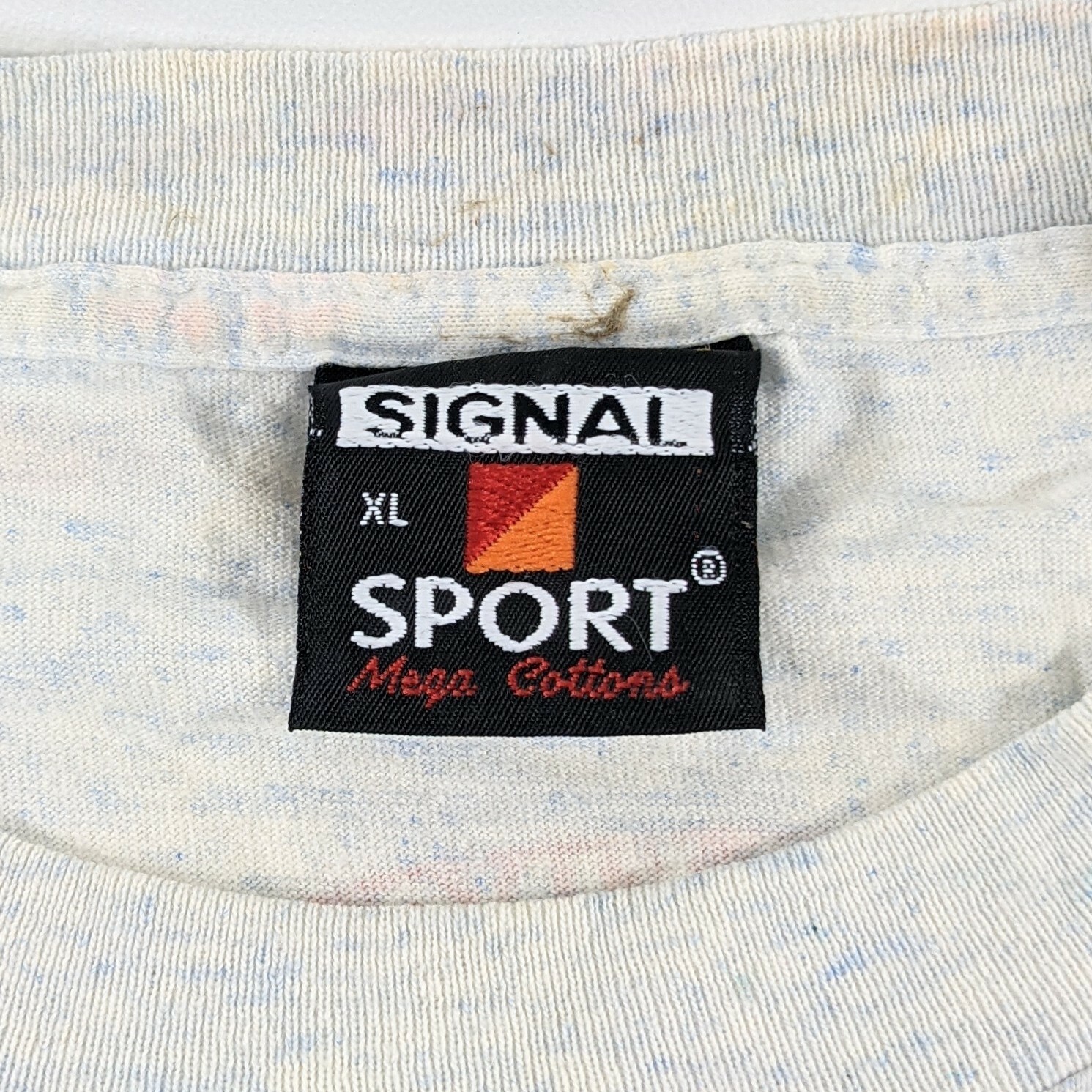 Vtg Signal Sports People to People United Kingdom Ireland T Shirt Size XL gallery