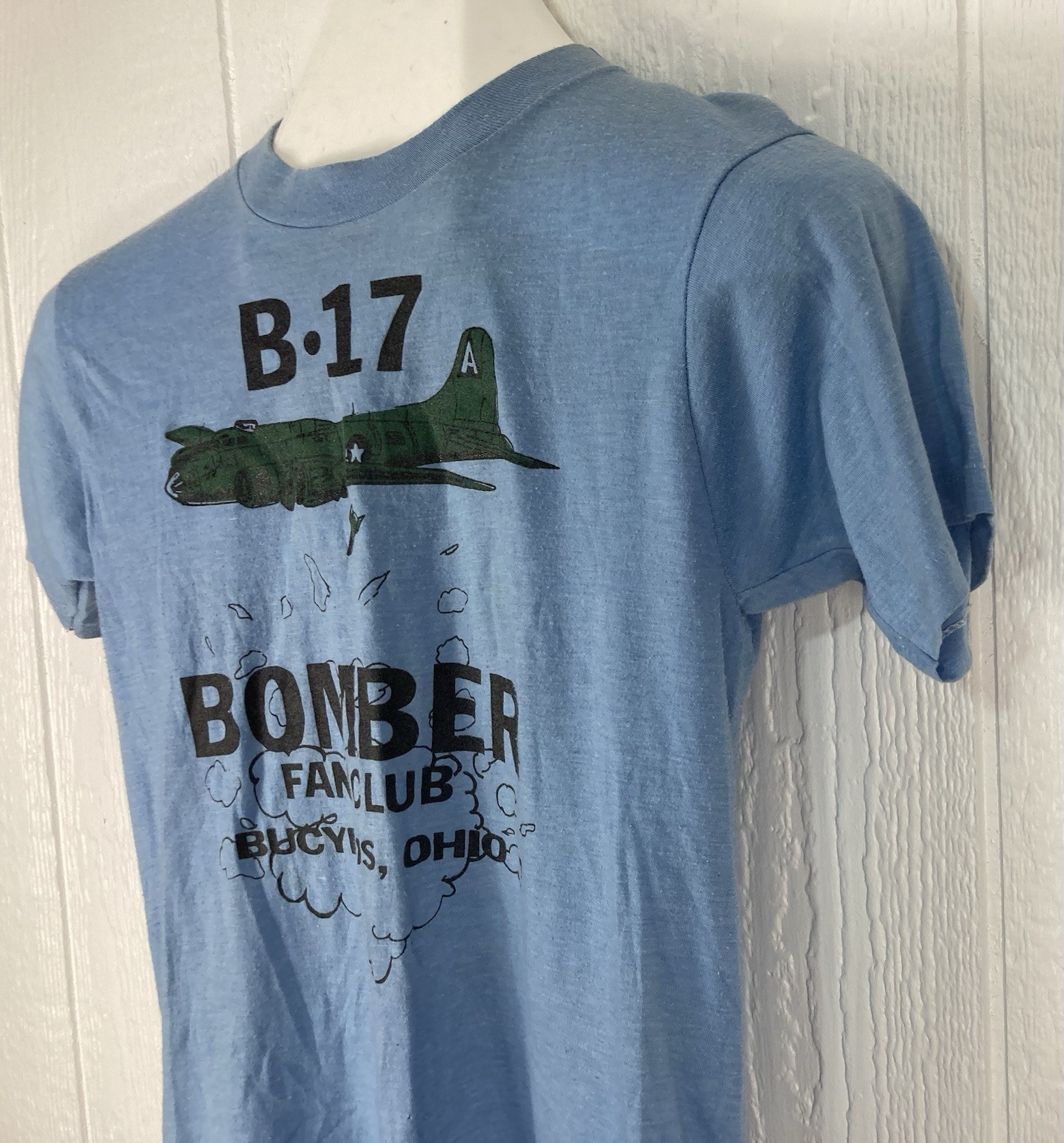 Vtg B17 Bomber Fan Club T Shirt Bucyrus Ohio Screen Stars Polycotton Small gallery