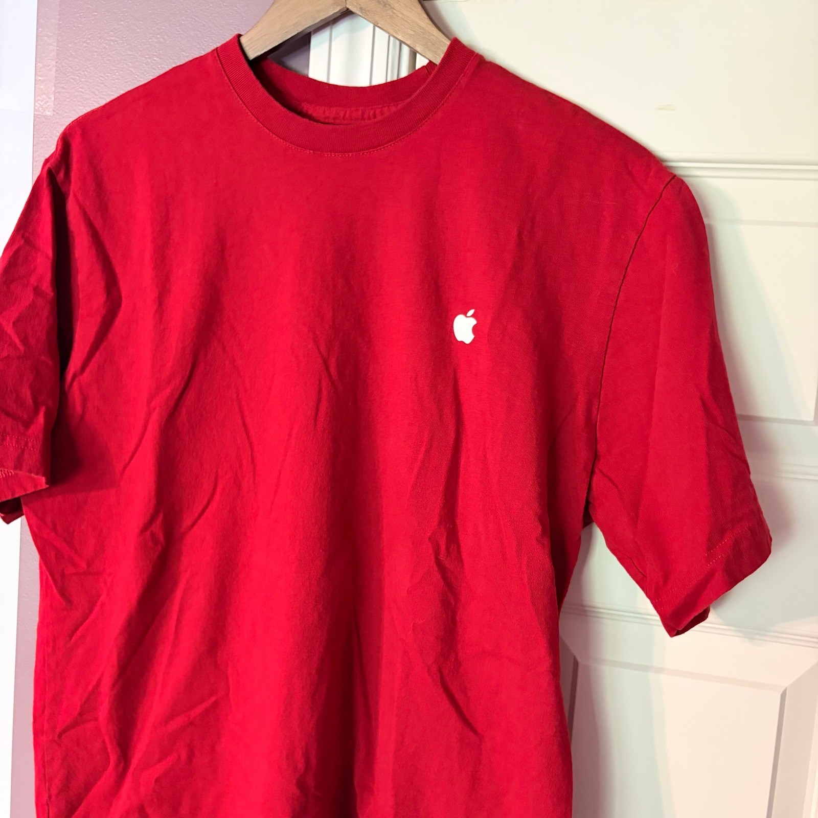 Apple T-Shirt Large Tech Red Short Sleeve Embroidered Logo Cotton USA Made Tee gallery