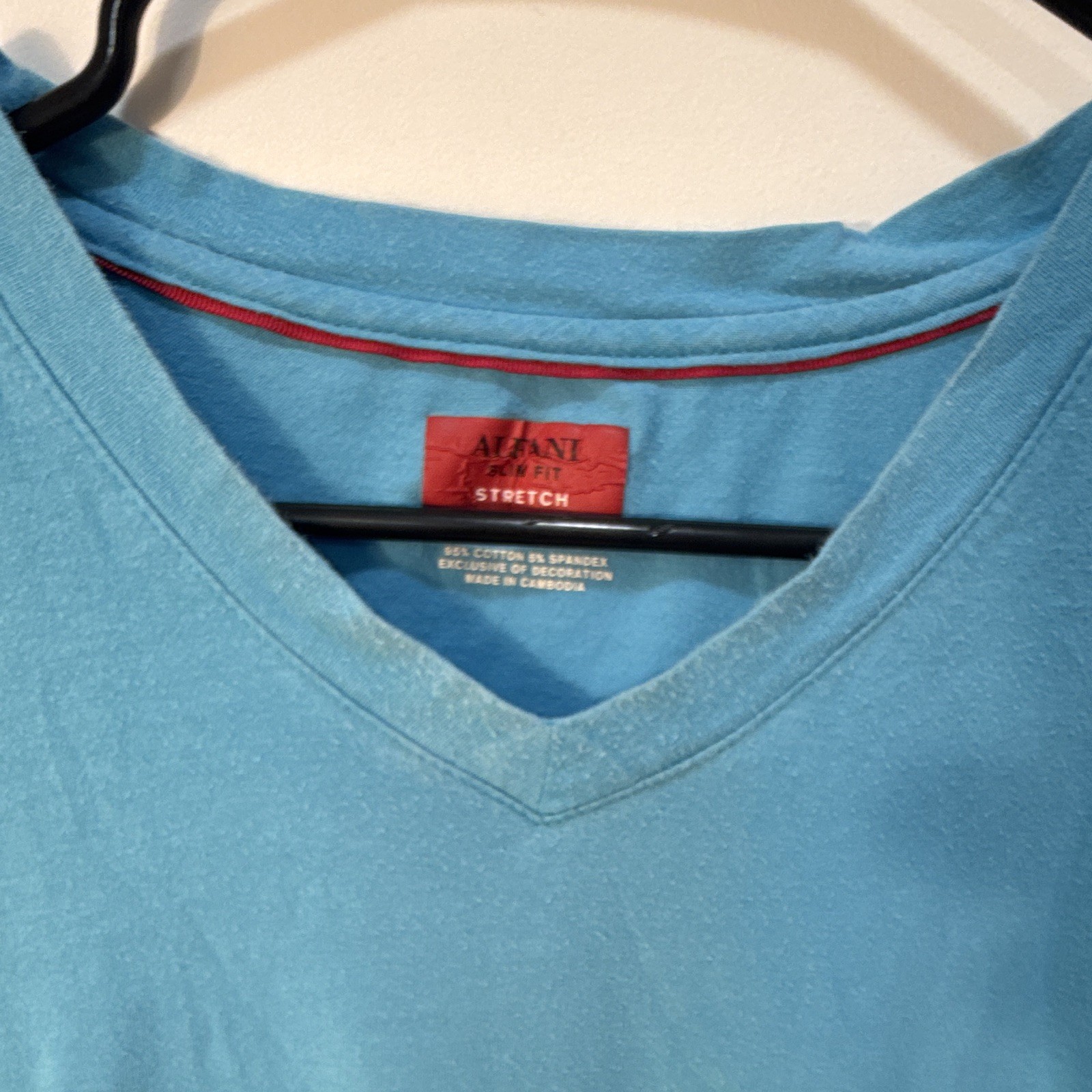 Alfani Men’s Blue Solid Cotton/Spandex Knit Stretch Slim Fit V-Neck Tee XL gallery