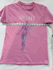 Nirvana In Utero Pink distressed Rock Band Tee Sz S