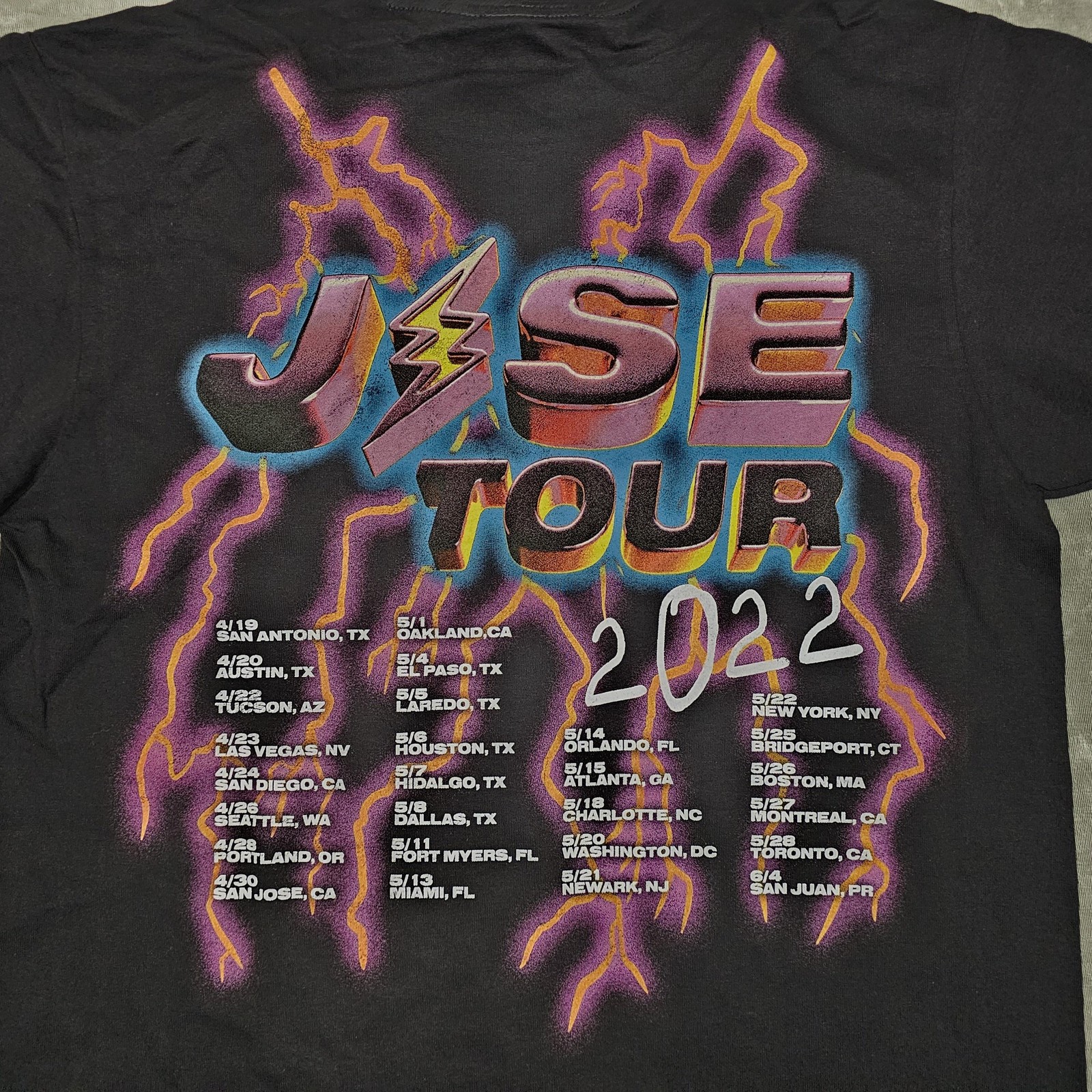 J Balvin Jose Tour Shirt Mens Large Black 2022 Lightning Smiley Face Concert Tee gallery