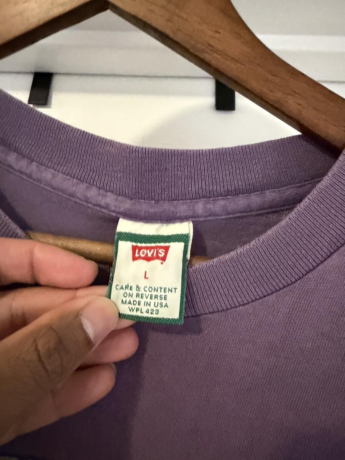 Rare VTG 90s Levi’s T-Shirt Size L Single Stitch USA 1990s gallery