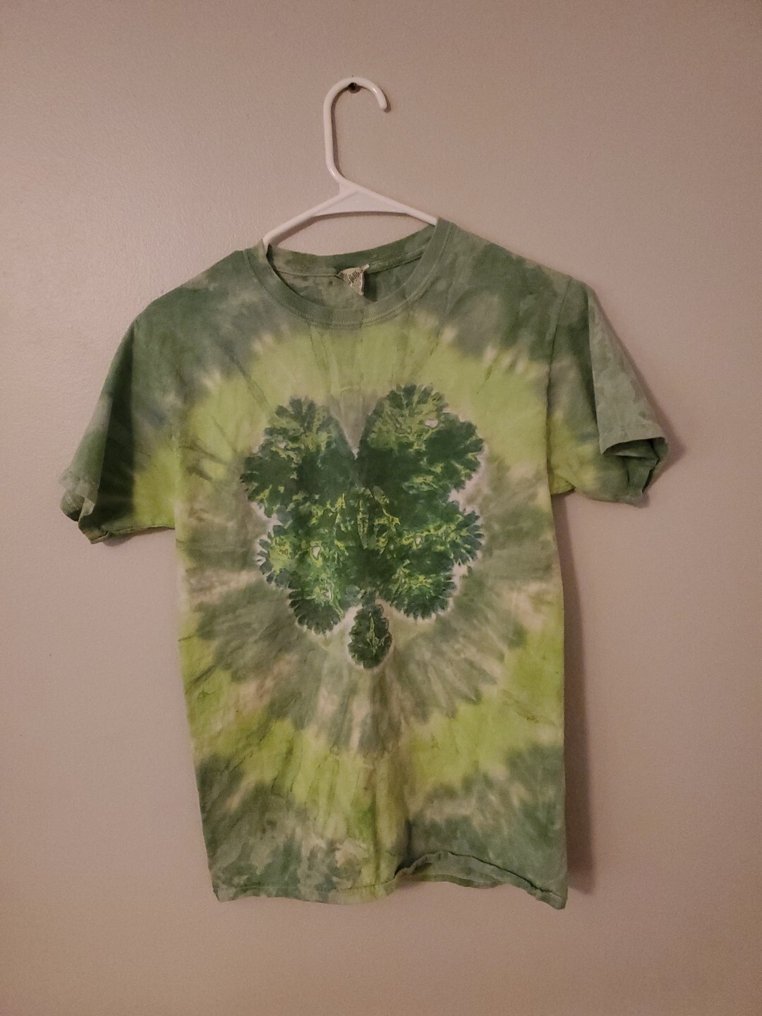 Tie Dyed Clover T-shirt Size S BG4 gallery