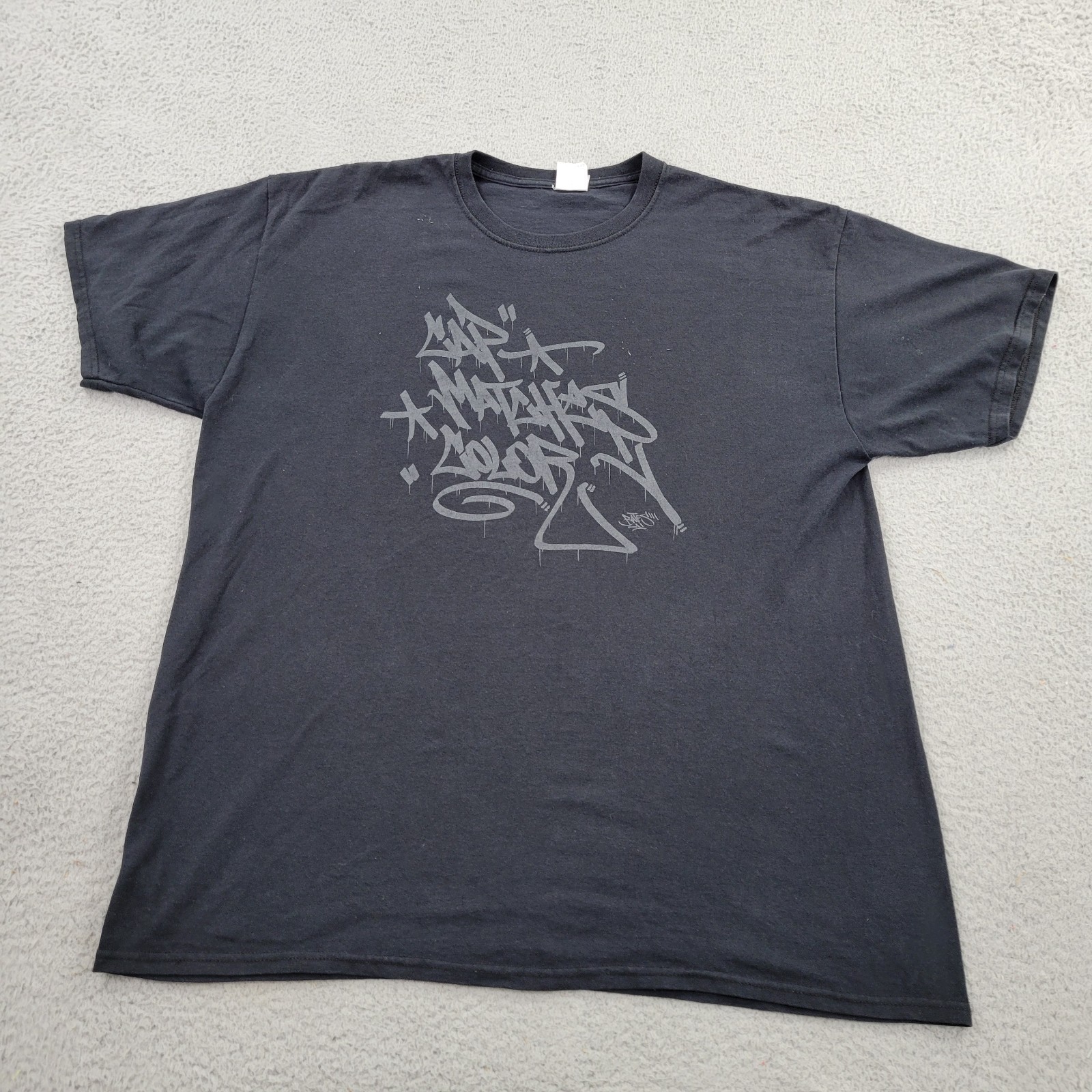 Cap Matches Color Shirt Mens XL Black Graffiti Style Graphic Short Sleeve