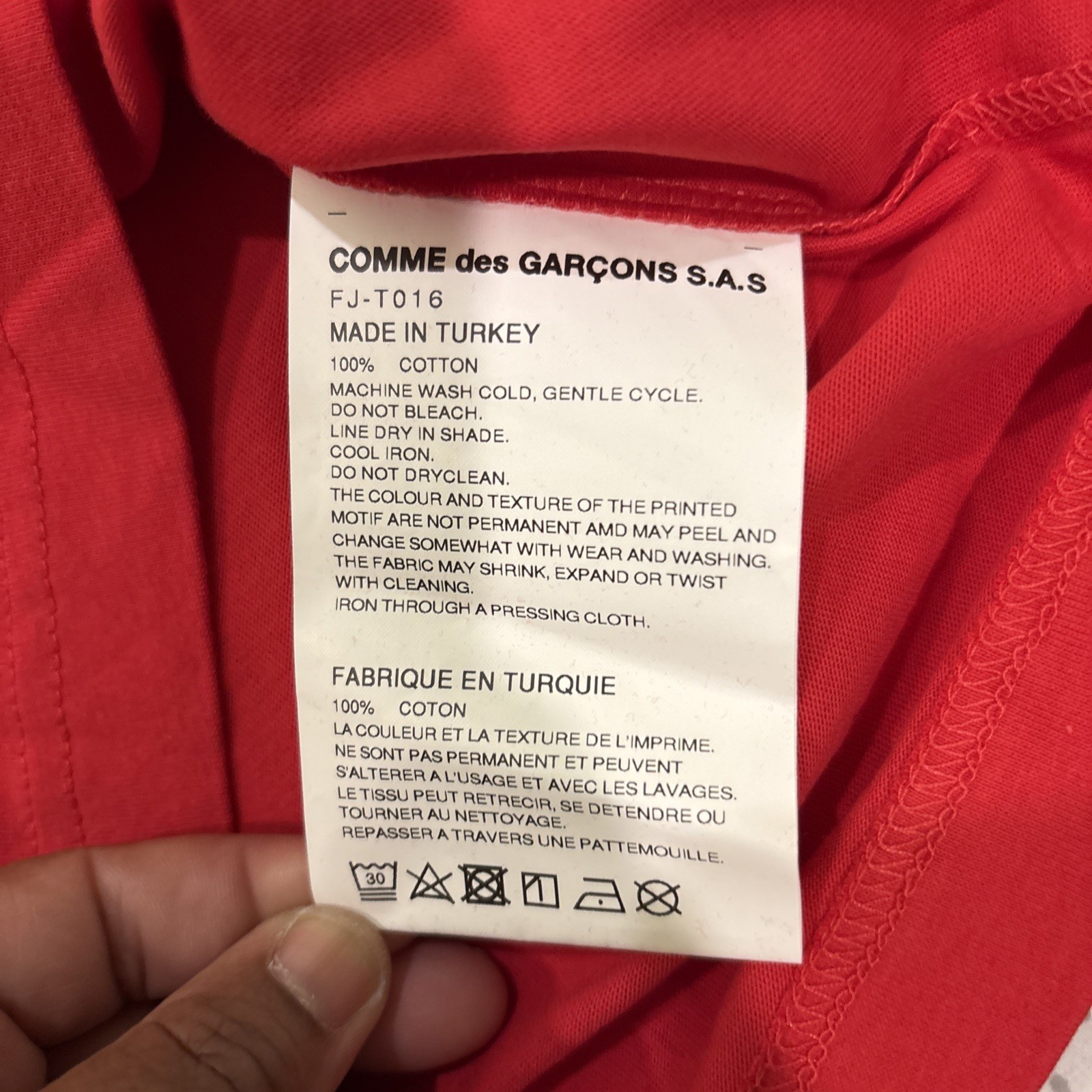 Comme des Garçons SHIRT Red T-Shirt Size M 100% Cotton Made in Turkey New w/ Tag gallery