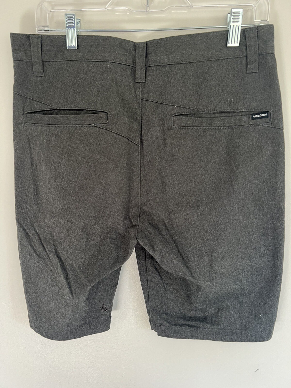 Volcom Men's Shorts Charcoal Size 30 Flat Front Cotton gallery