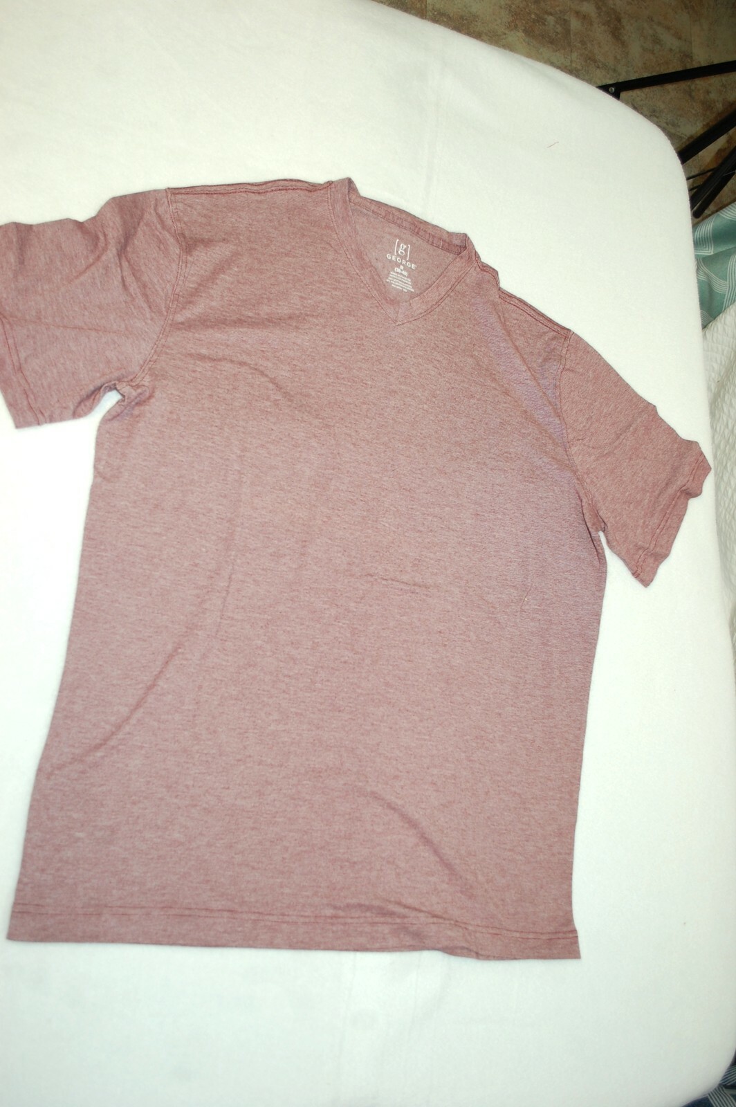 Mens S/S T-Shirt BURGUNDY w/ WHITE MICROSTRIPE V-Neck XS 30-32