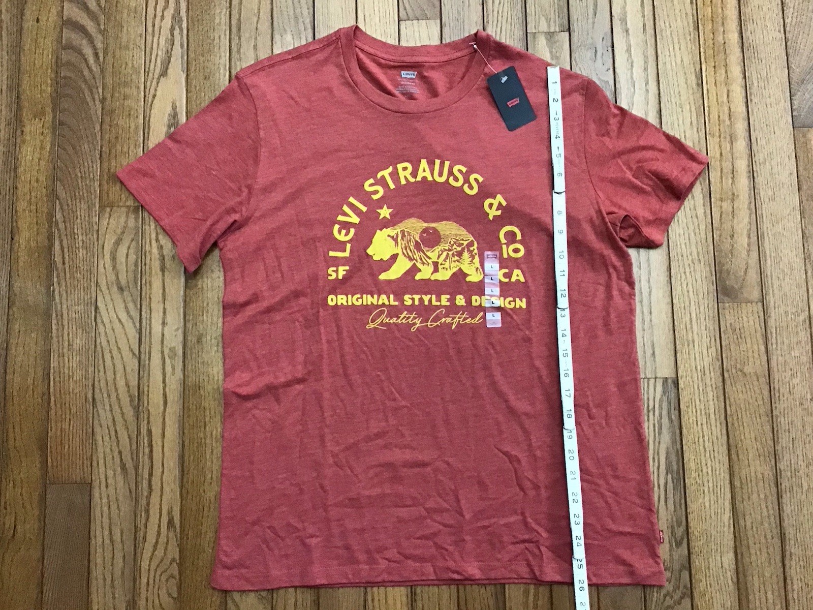 New Mens Levi's Strauss Standard Fit Graphic T-Shirt DUSTY RED Size Large gallery