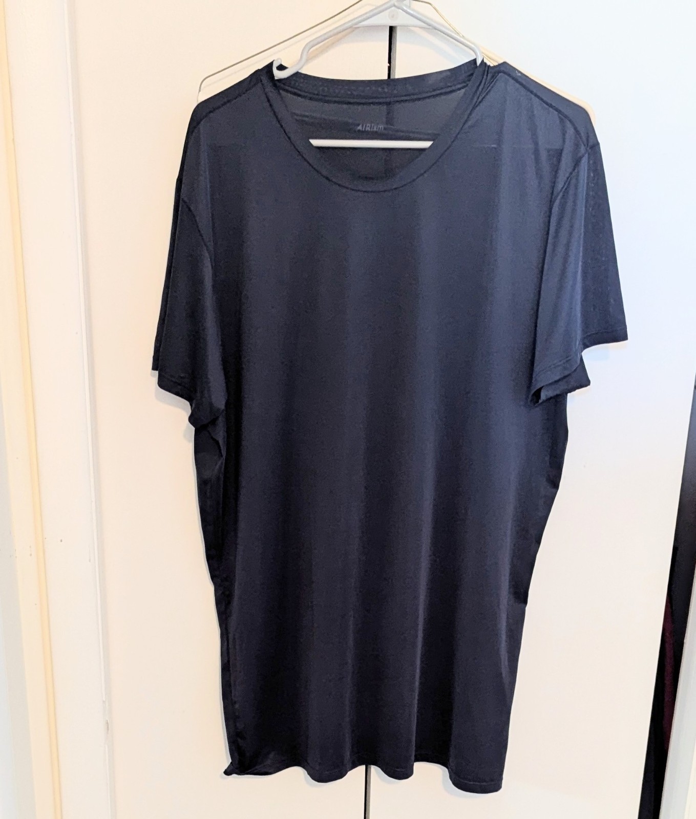 Uniqlo Airism T Shirt Mens Size XL Navy Blue Thin Lightweight Short Sleeve